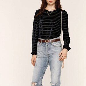 Heartloom Striped Velvet Long Sleeve‎ Black Small